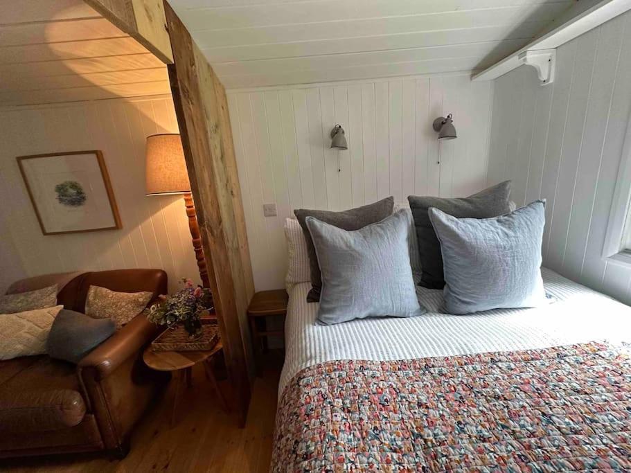 Cornwall Woodland Shepherd'S Hut Deirdres Hut ボドミン エクステリア 写真